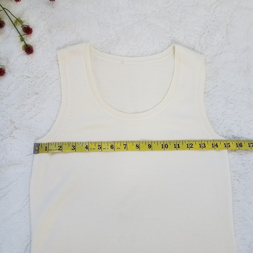 St. John Wool Tank - Picture 3 of 8